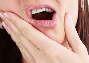 Gingivitis and Periodontal Disease Symptoms