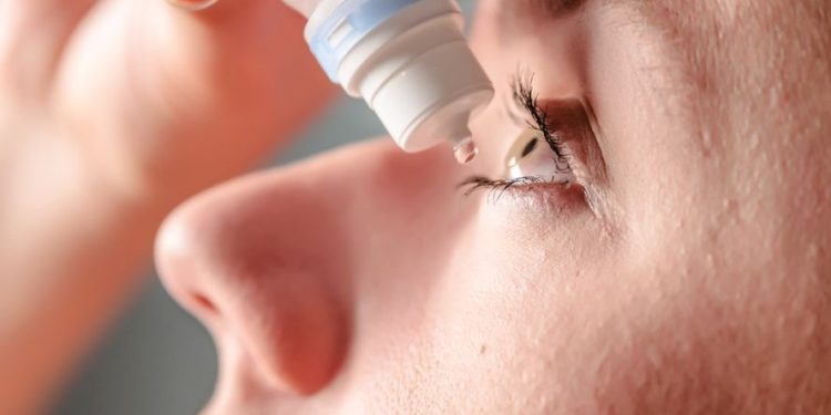 What Are the Symptoms of Conjunctivitis?