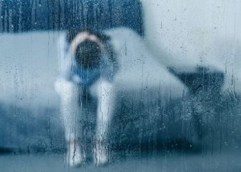 How to Deal With Hallucination Symptoms